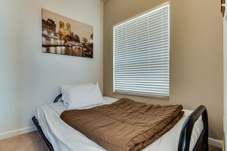 On The Columbia Vacation Apartments