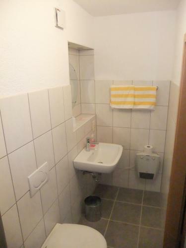 Hostal Gasthof Rotes Ro�