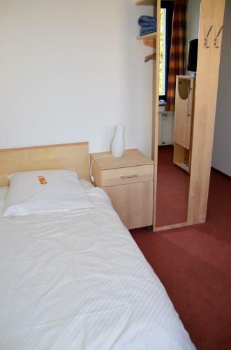Hotel Velcrea Visavis