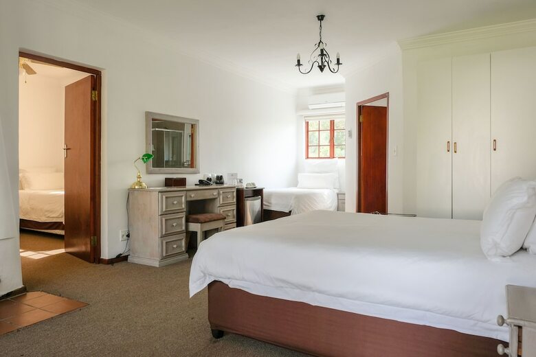 Houw Hoek Hotel