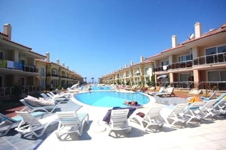 Sunset Beach Club Villas