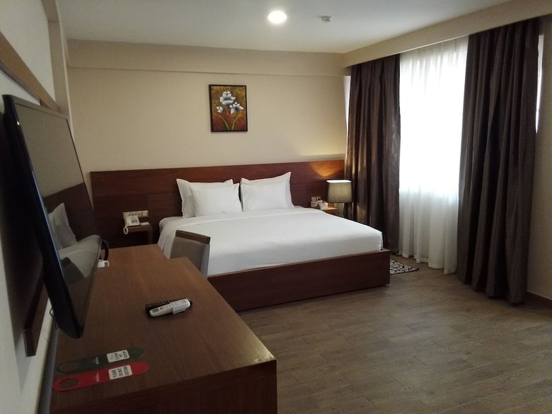 Ah Hotel And Conference