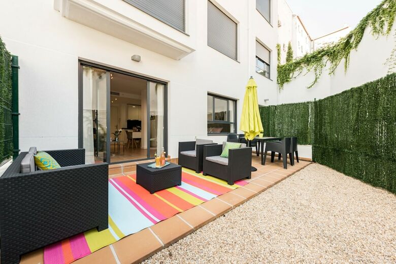 Apartamentos Blasco de Garay City Center B