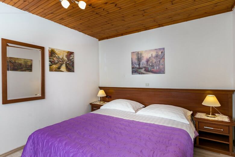 Hotel Guest House Kusalo