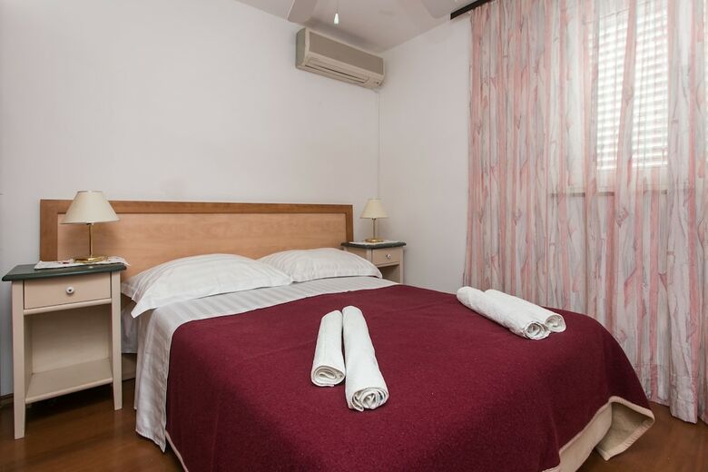 Hotel Guest House Kusalo