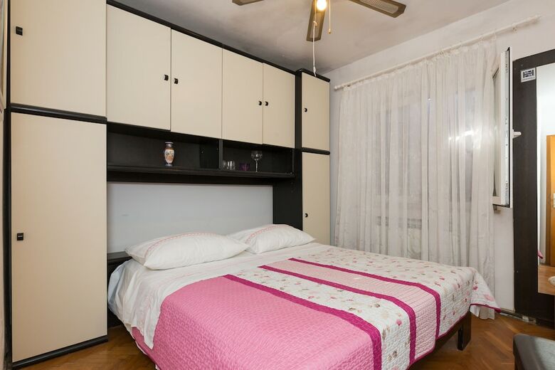 Hotel Guest House Kusalo