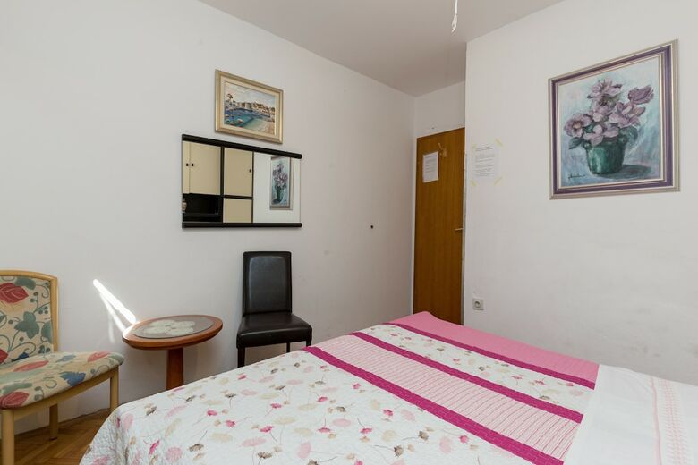 Hotel Guest House Kusalo