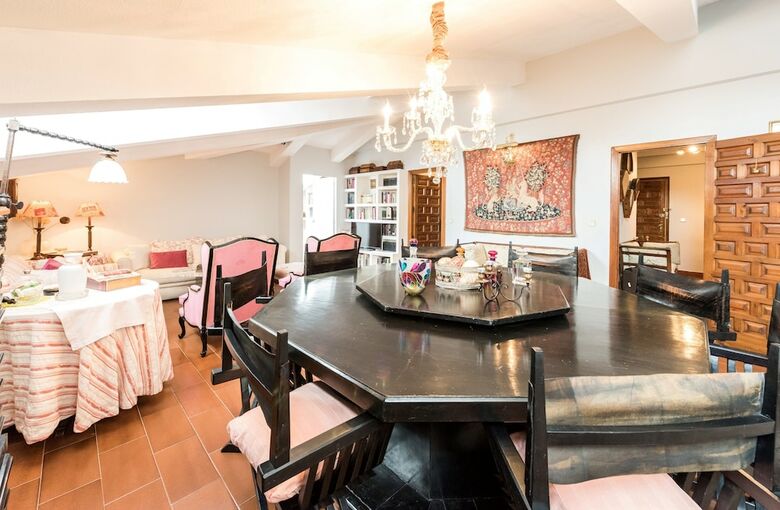 Apartamentos Reina Sof�a City Center