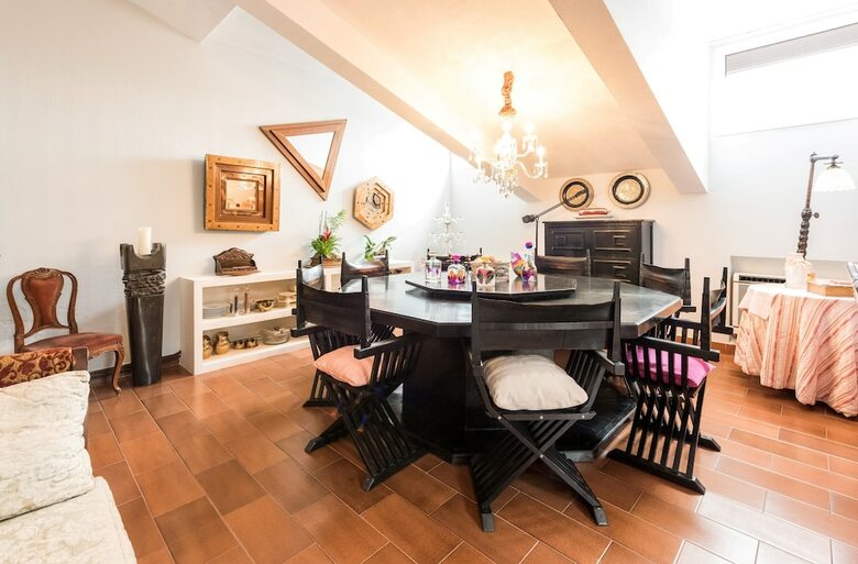 Apartamentos Reina Sof�a City Center