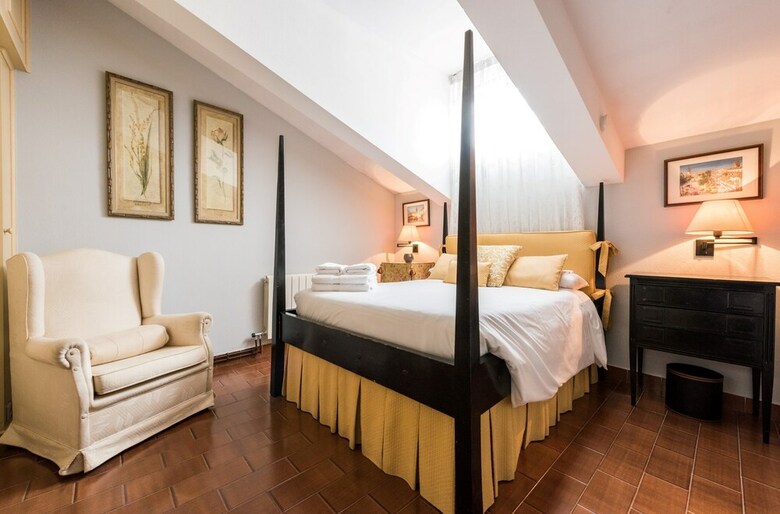 Apartamentos Reina Sof�a City Center