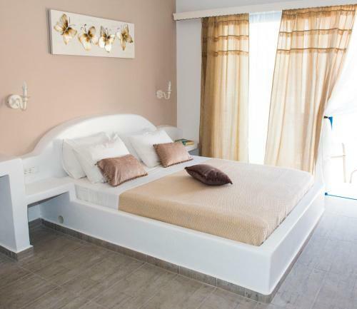 Ino Hotel