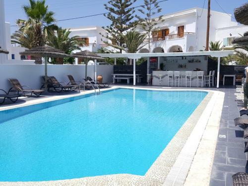 Ino Hotel
