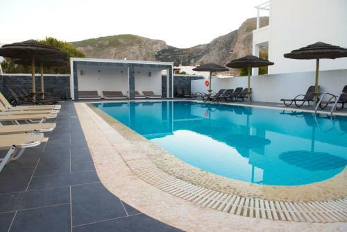 Ino Hotel