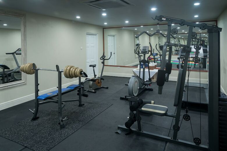 Island Inn All Inclusive Hotel