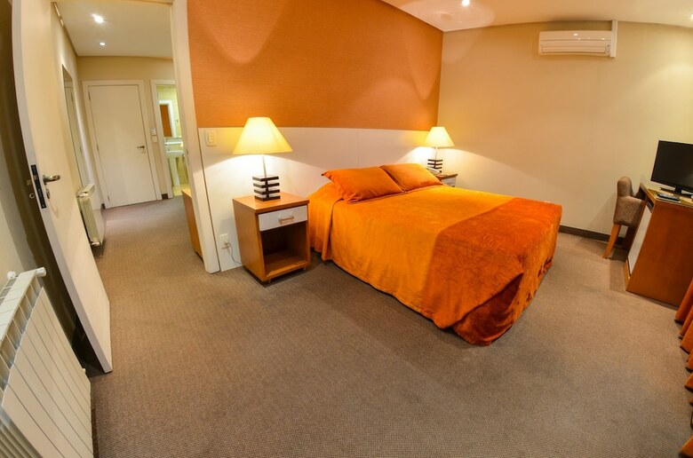 Hotel Canto Belo
