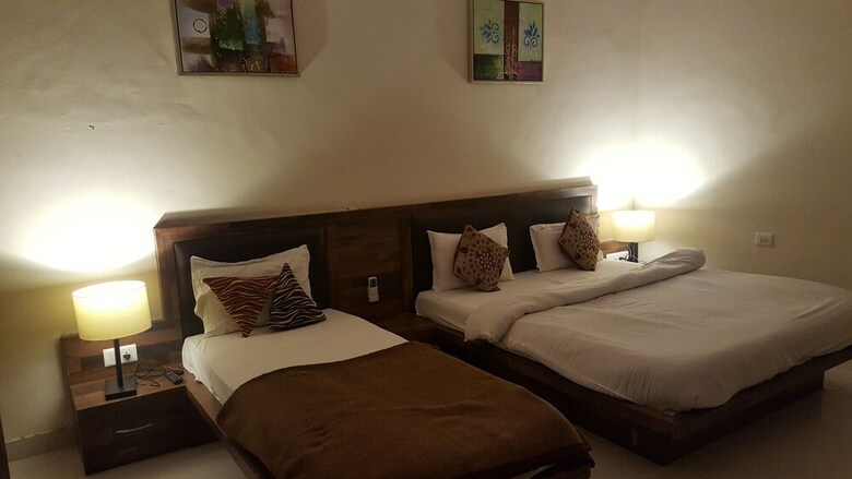 Hotel Kumkum Palace