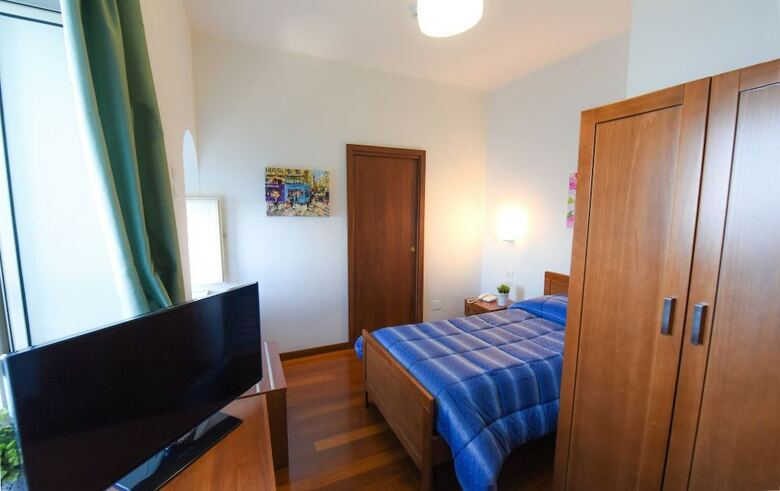 Hotel Villa Crawford - Religious Hospitality