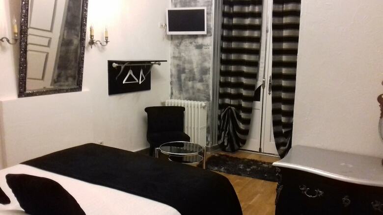 Hotel H�tel de L'ecu