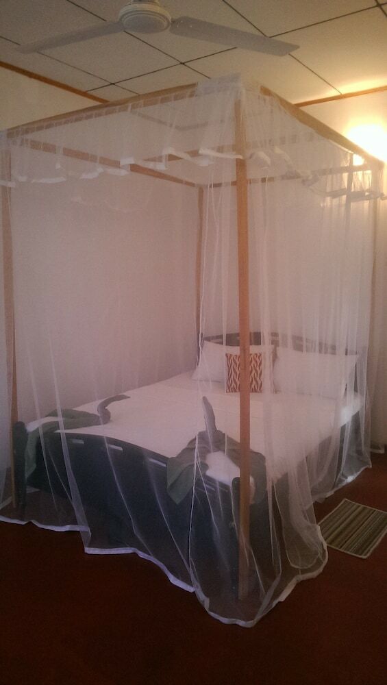 Hotel Paradise Beach House