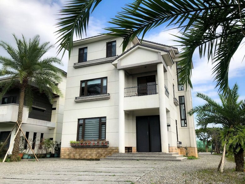 Bed & Breakfast Annong White House