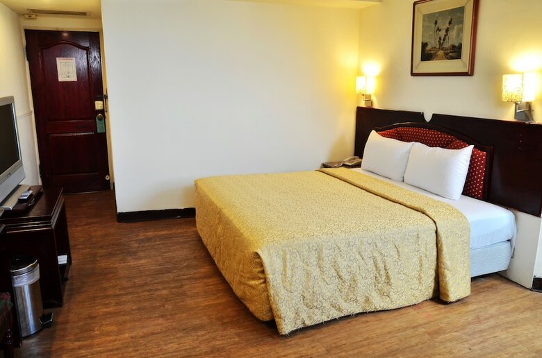 Family Hotel- Linsen