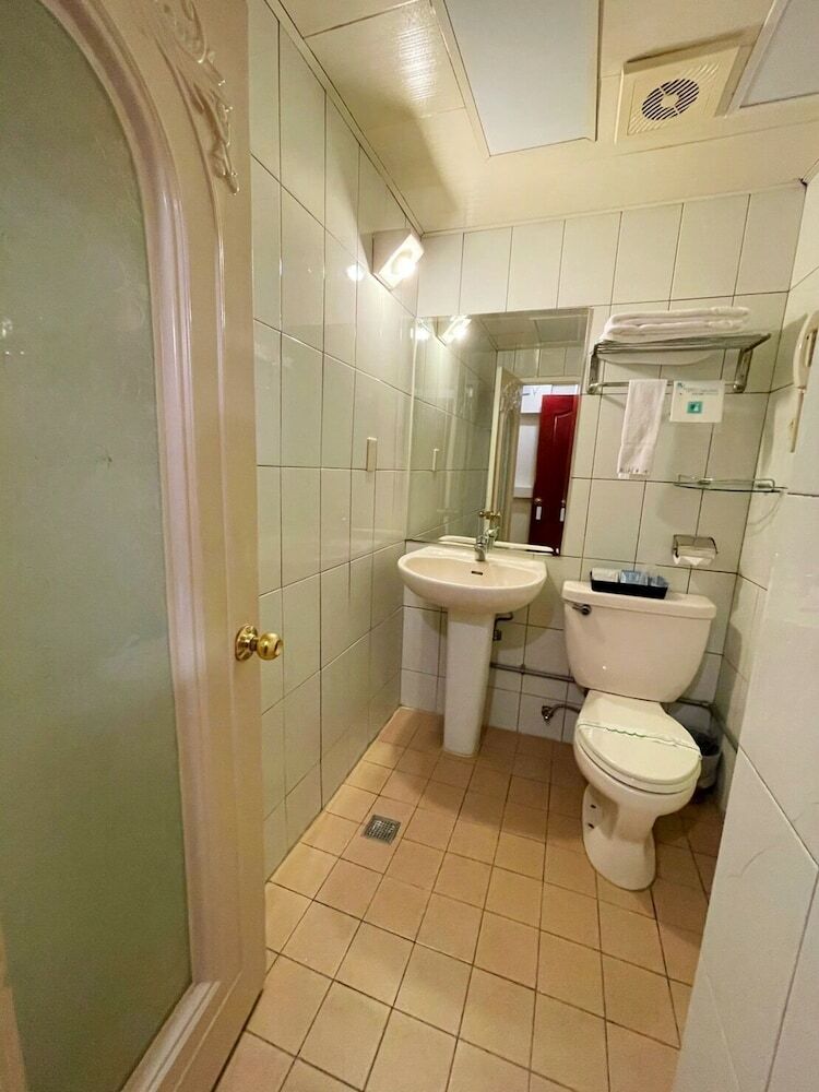Family Hotel- Linsen