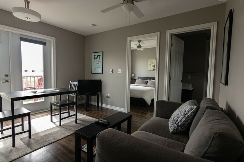 Apartamentos The Killick Inn & Suites