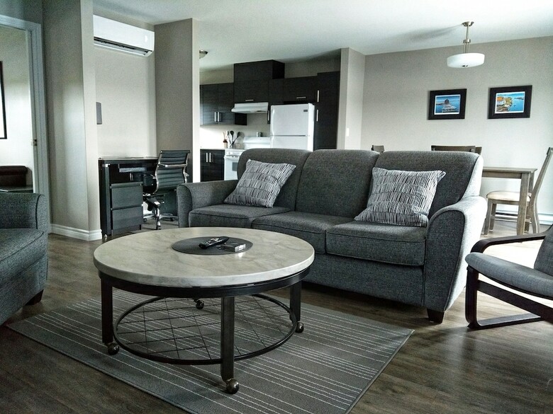 Apartamentos The Killick Inn & Suites
