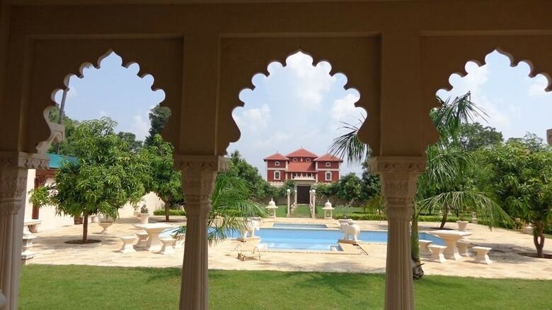 Apartamento Champaner Heritage Resort
