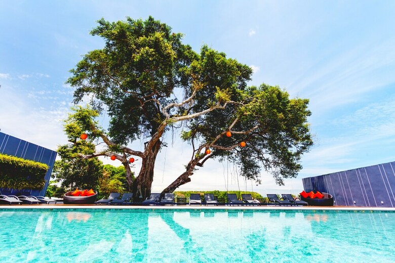 Hotel The Lake Chalong Resort
