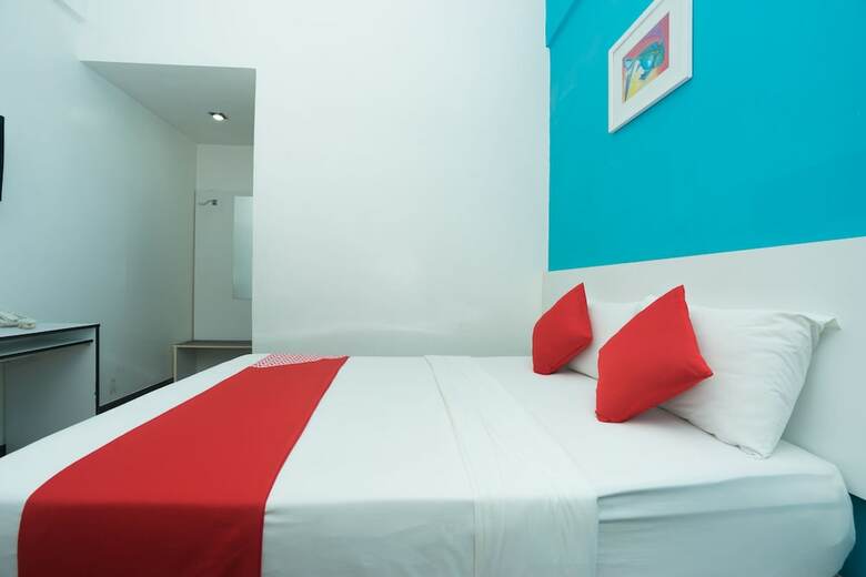 Oyo 752 Ridel Hotel Kota Bharu