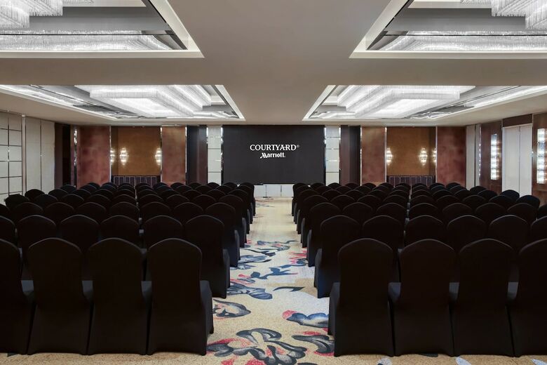 Hotel Courtyard By Marriott Shanghai Changfeng Park