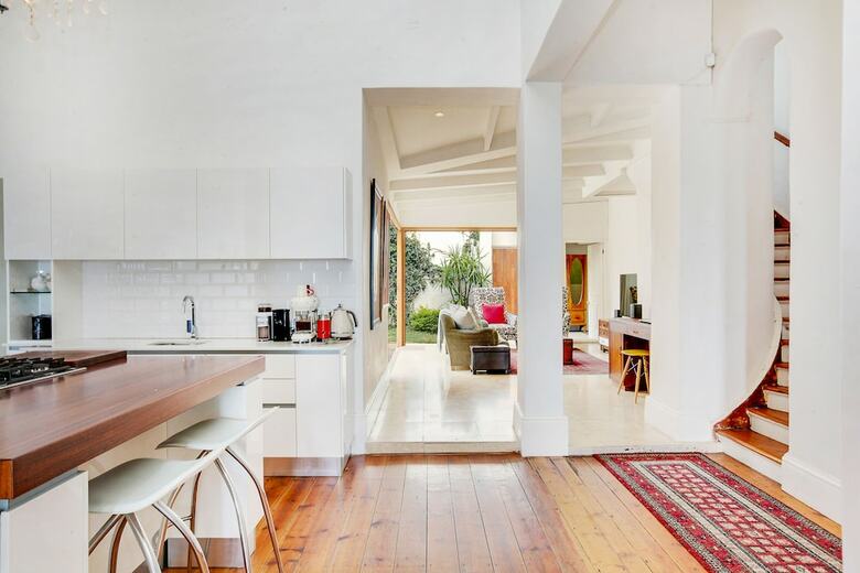 Victorian House On The Atlantic Seaboard