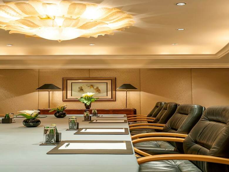 Hotel Le Grand Amman Managed By Accor