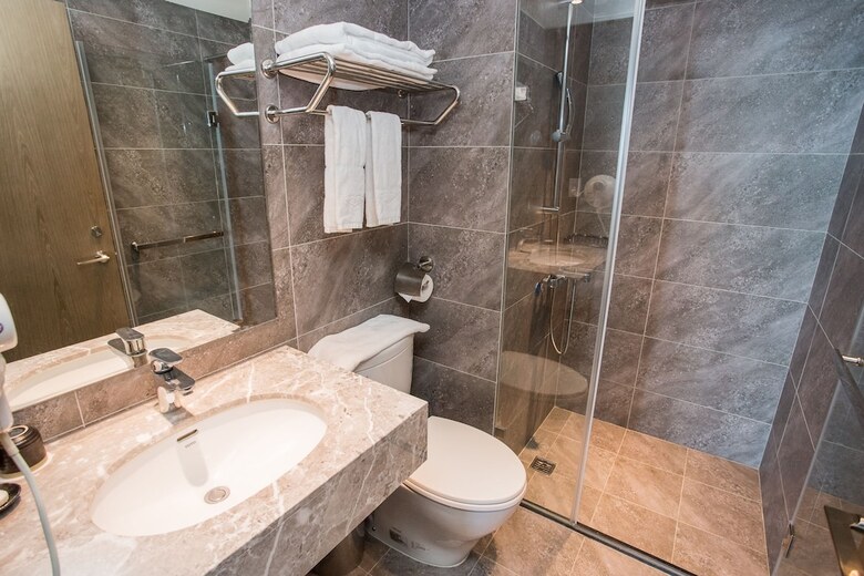Pacific Hot Spring Hotel Green Bay(Newly Renovated)