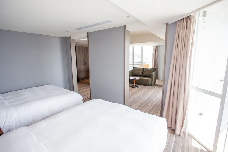 Pacific Hot Spring Hotel Green Bay(Newly Renovated)