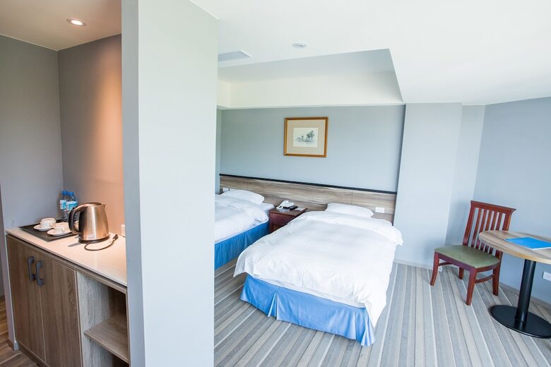 Pacific Hot Spring Hotel Green Bay(Newly Renovated)