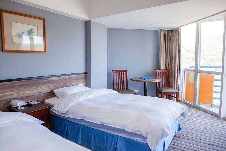 Pacific Hot Spring Hotel Green Bay(Newly Renovated)