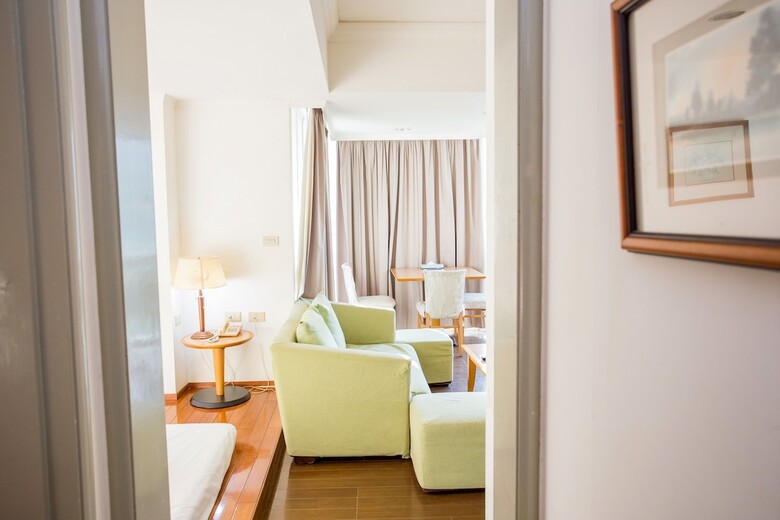 Pacific Hot Spring Hotel Green Bay(Newly Renovated)