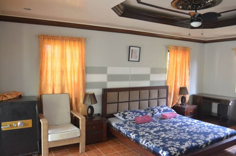 Kim Beatriz Compound