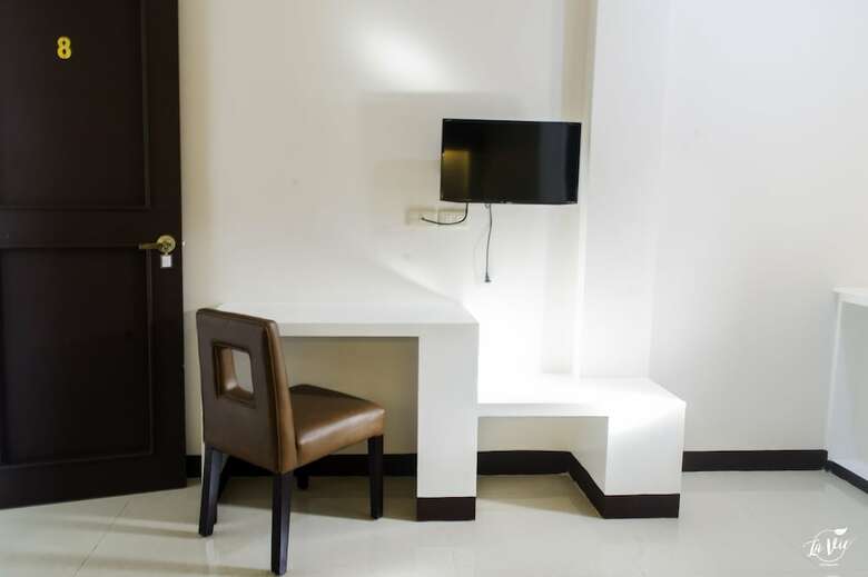 Hotel Happy Home Budgetel