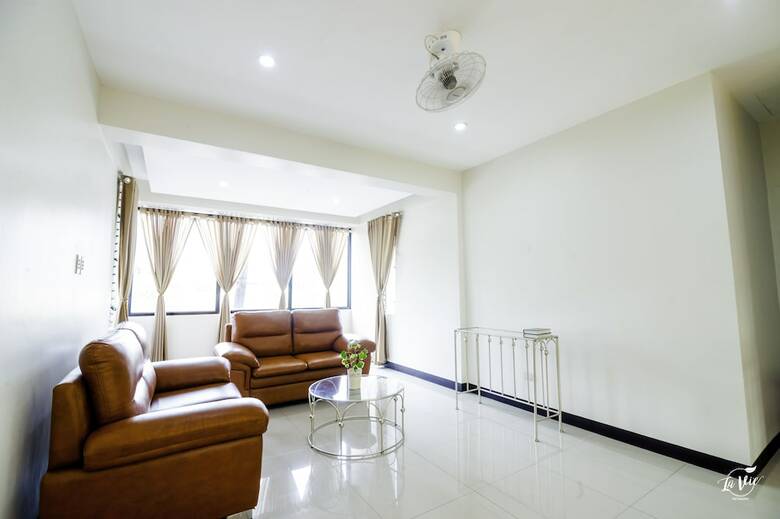 Hotel Happy Home Budgetel