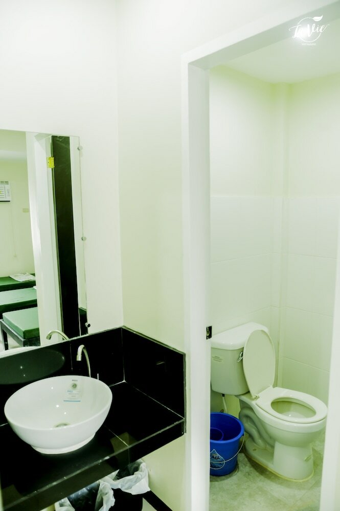 Hotel Happy Home Budgetel