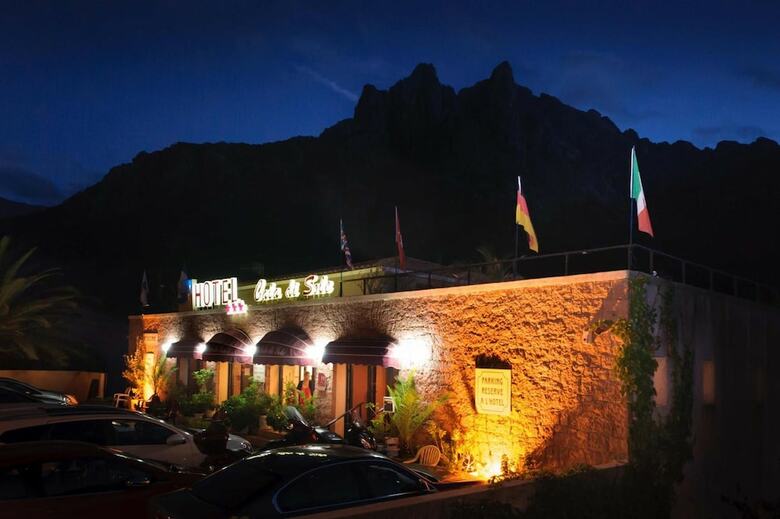 Hotel H�tel Cala Di Sole