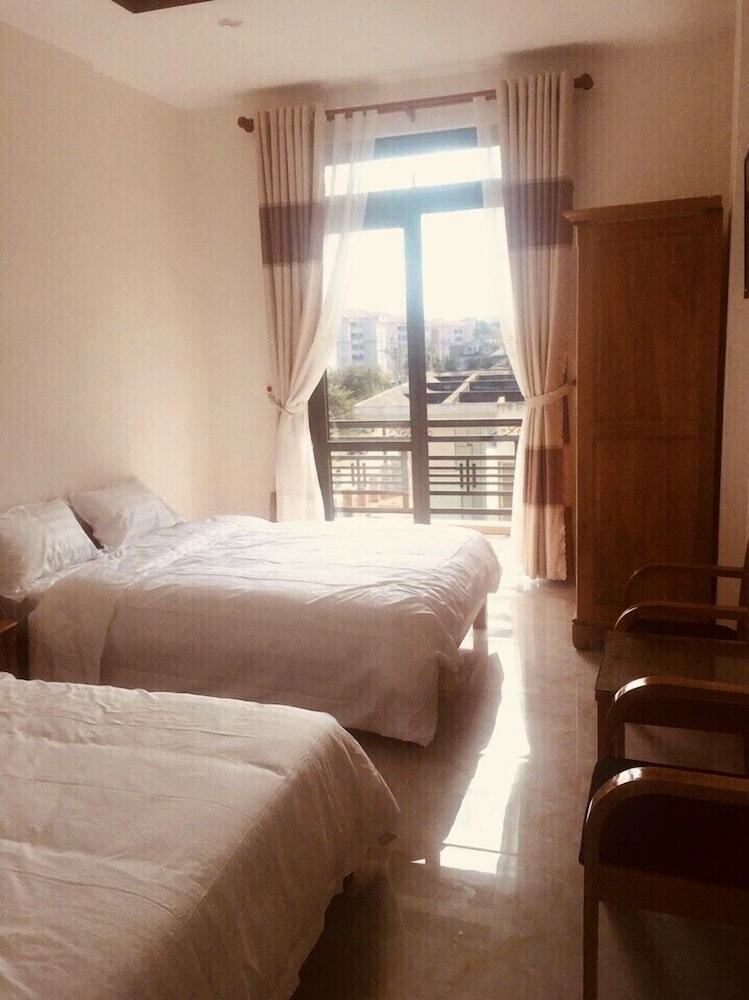 Hotel 111