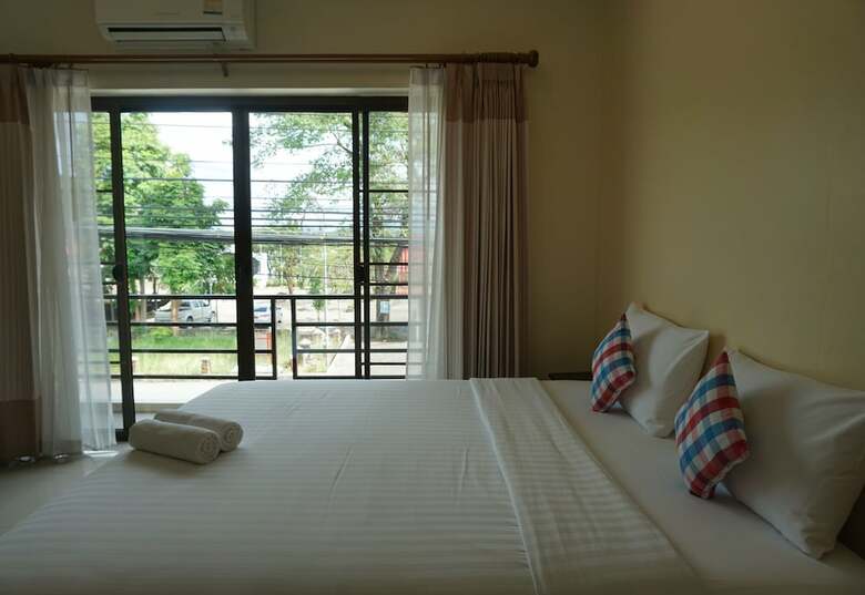 Hotel Pak Ping Rim Khong