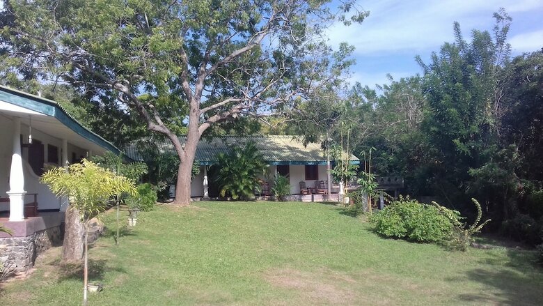 Hotel Rocky Villa Towerist Geust House