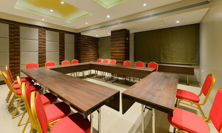 Hotel Treebo Swastik