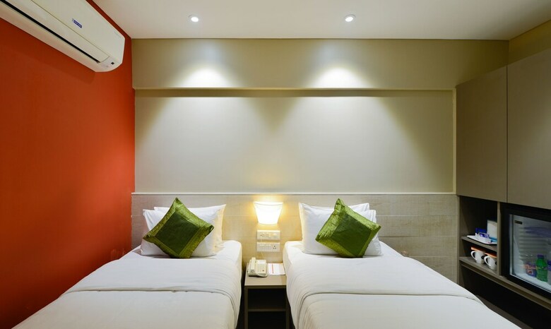 Hotel Treebo Swastik