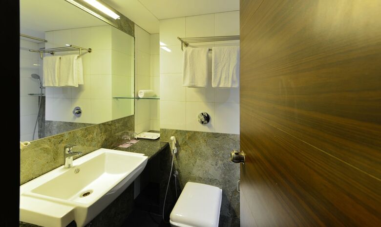 Hotel Treebo Swastik